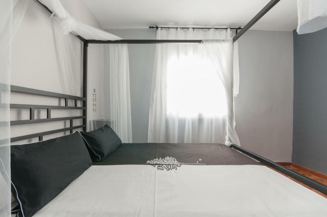 32 Marques Real Apartment Madrid Luaran gambar